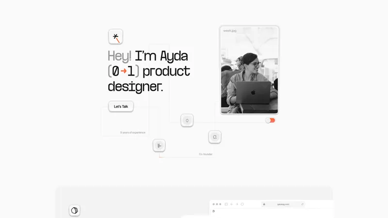 Ayda Oz - Senior Product Designer.